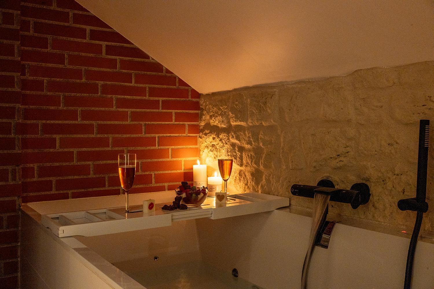 Evasion Chic, Spa Et Sauna Sous Les Toits Nancy Exteriér fotografie